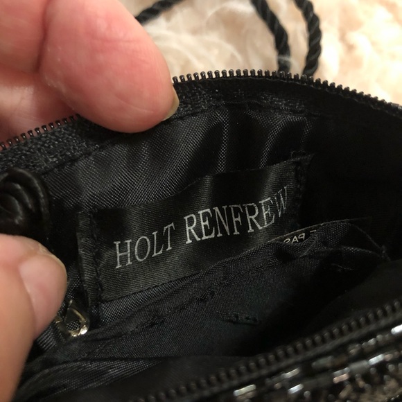 Holt Renfrew Little beaded purse - Picture 3 of 5